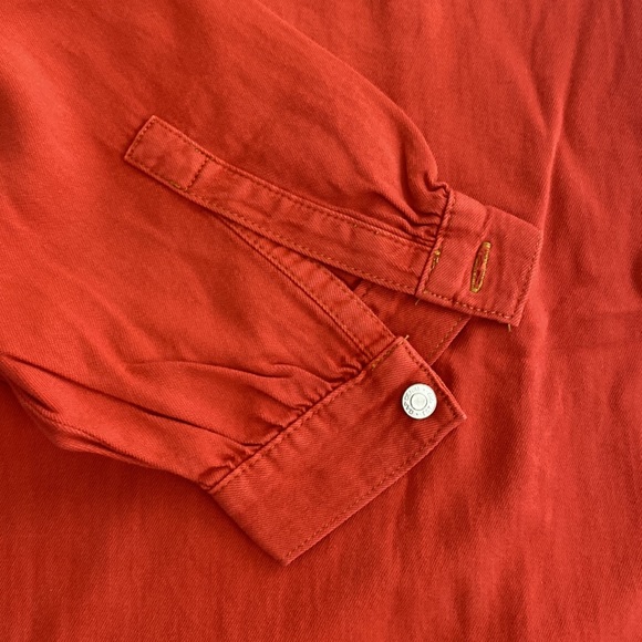 Gap Shirred Denim Deep Orange/Red Popover Shirt, Large Tall - Picture 4 of 7